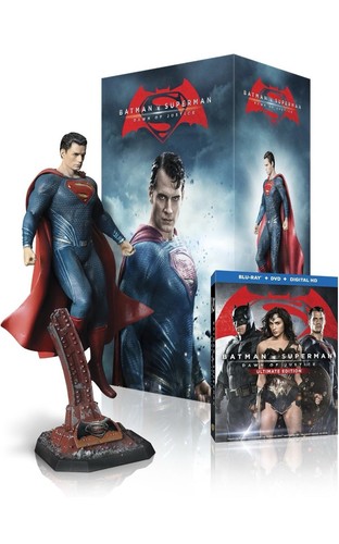 Batman superman doj - batman,